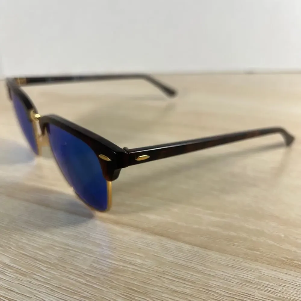 Ray-Ban RB3016 Clubmaster 1145/17 Sunglasses READ DESC 51-21-145 Brown